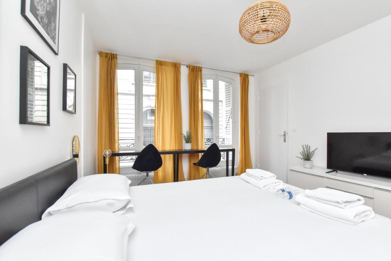 Appartement Superbe 6p Rue De Maubeuge *